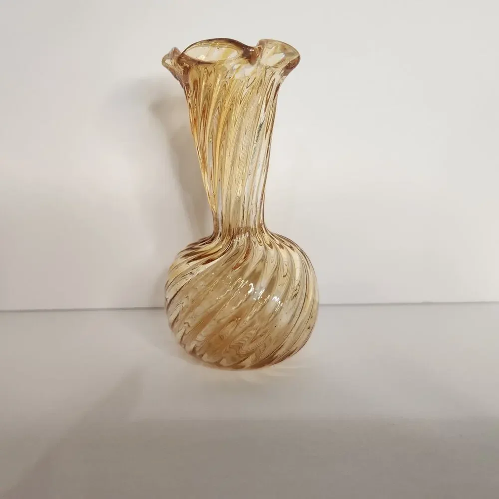 Vintage Amber Hand Blown Glass Bud Vase Swirl Ribbed Ruffle Rim 4